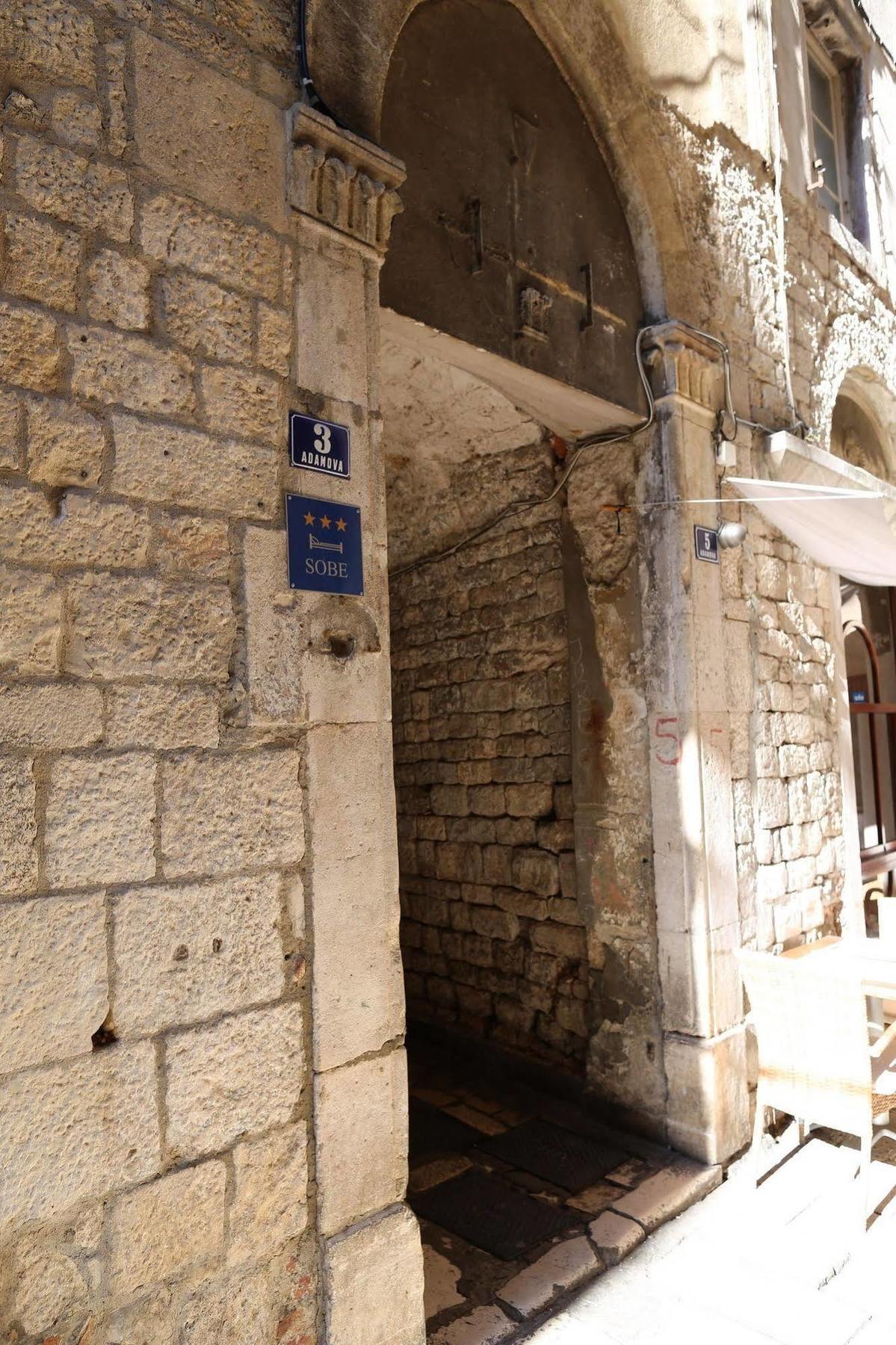 Malena Palace Experience Split Exterior photo